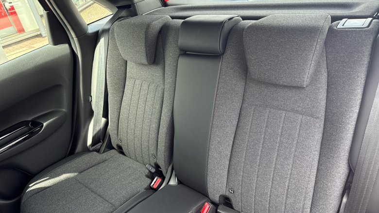 Honda Jazz 1.5 i-MMD Hybrid SR 5dr eCVT Hybrid Hatchback